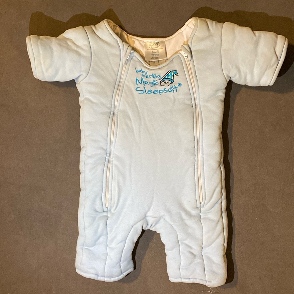 Merlin’s magic sleep suit 3-6 months small no stains